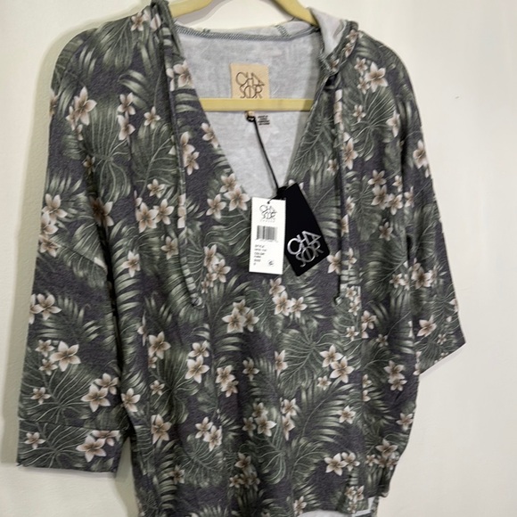 Chaser Floral Palm Print Top Green 3/4 Sleeve with a Hoodie New with Tag - Picture 5 of 7